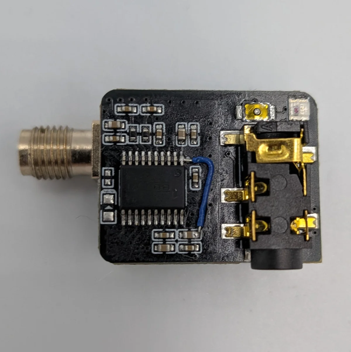 Top-down view of the LongWave audio endpoint with SMA and 3.5 mm jack